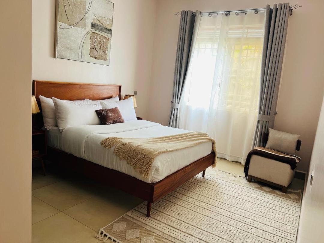 Alsander Homes Raspberry คัมพาลา ภายนอก รูปภาพ
