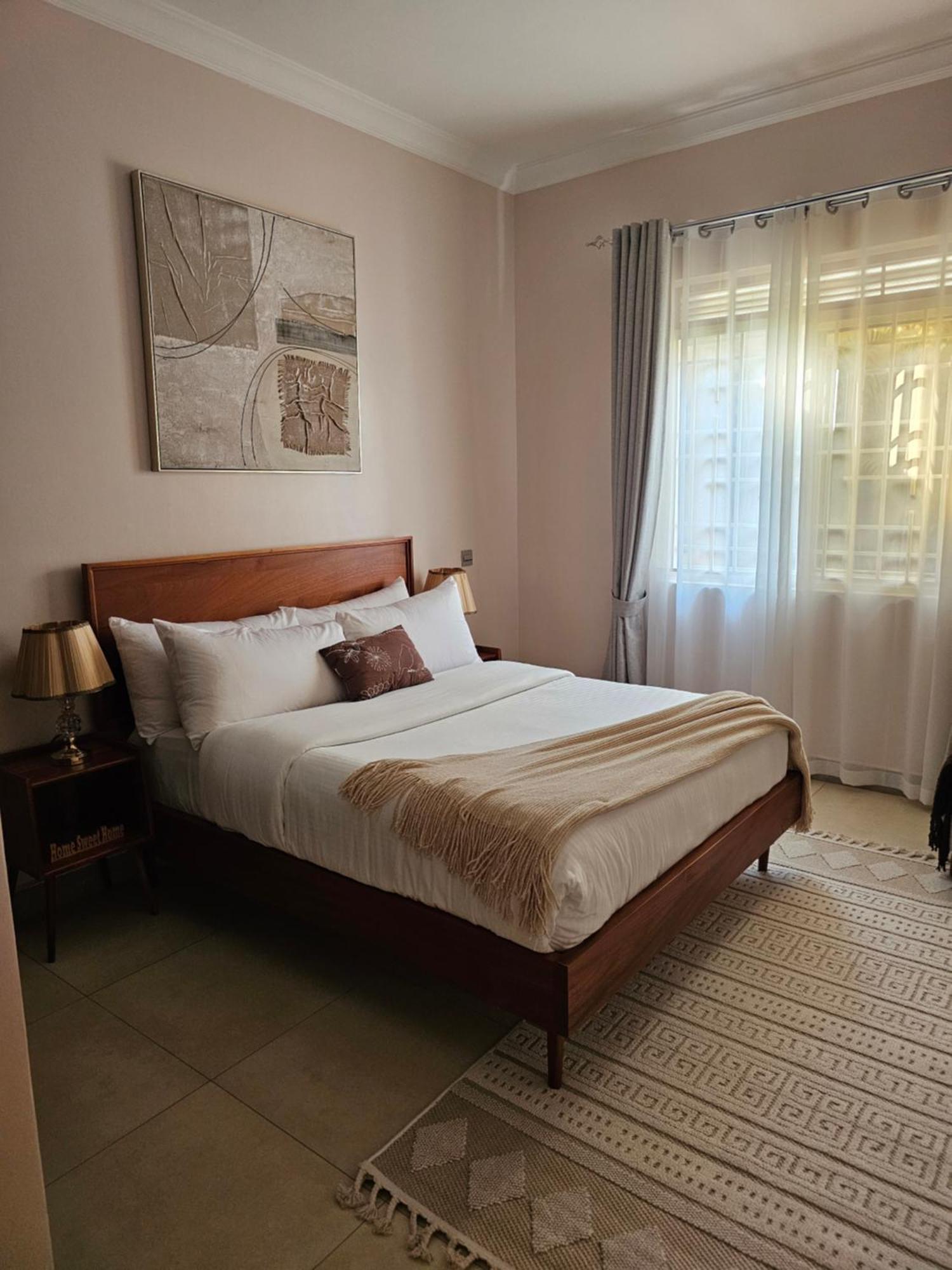 Alsander Homes Raspberry คัมพาลา ภายนอก รูปภาพ