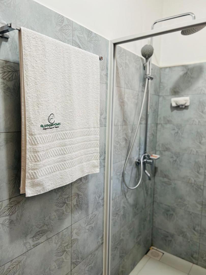 Alsander Homes Raspberry คัมพาลา ภายนอก รูปภาพ